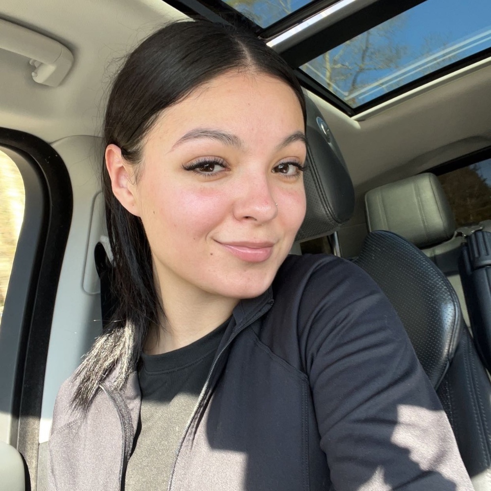 Meet your Posher, Calista